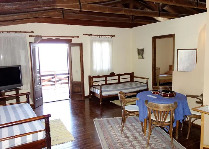 Cretan Village Hotel Amoudara 