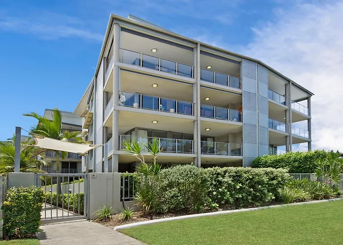 On The Bay Apartments Bongaree